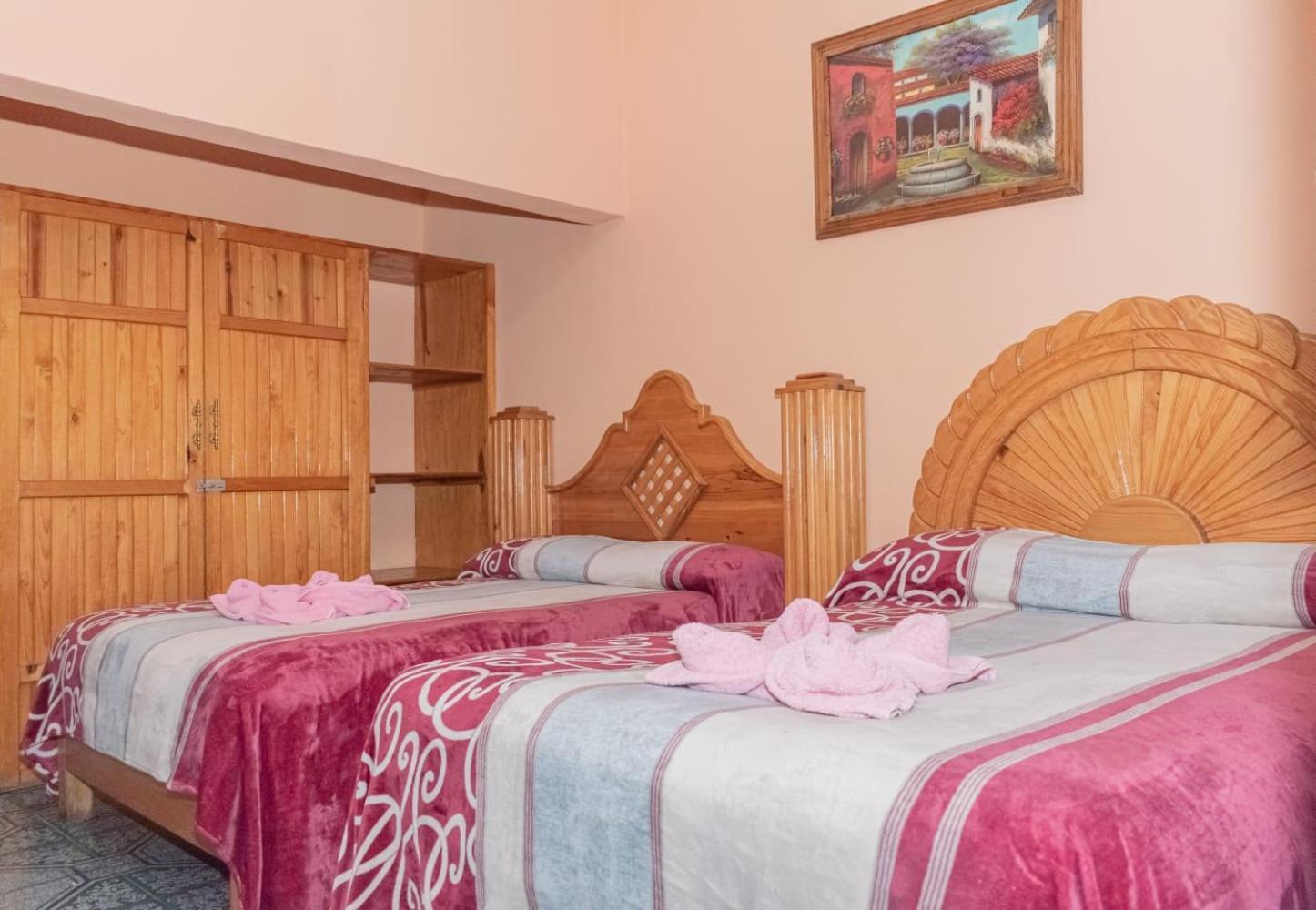 Hotel La Margarita Минераль-де-Ангангео Экстерьер фото